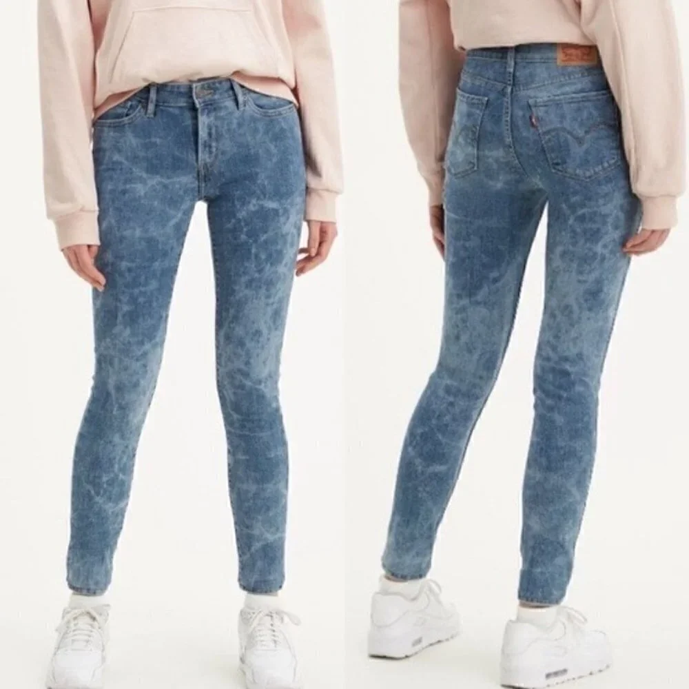 NWT Levis 711 Mid Rise Medium Wash Skinny Jeans Size 24 Watercolor Print